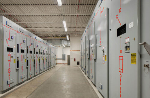 General Mitchell International Airport interior 2