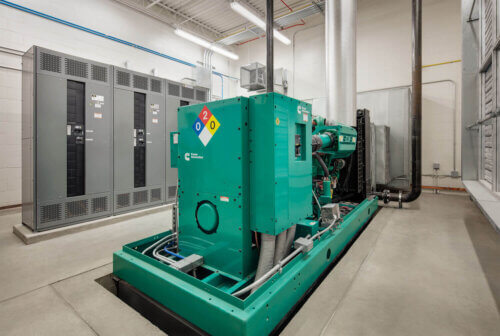 General Mitchell International Airport interior 3