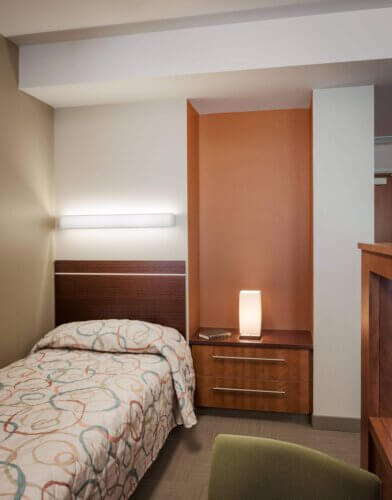 Hazelden Betty Ford Foundation - Plymouth interior lounge