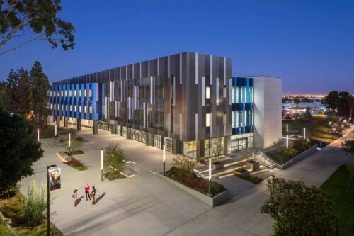 California State University, Dominguez Hills, Center for Science & Innovation 8