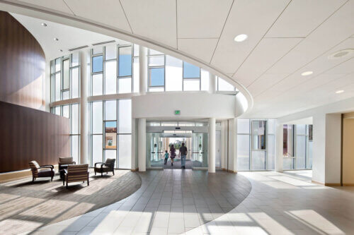 Clovis Community Medical Center, Bed Tower and Expansion interior lobby
