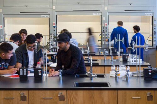 East Los Angeles College, Math & Science Complex interior 2