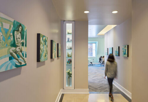 H2O Plus interior hallway