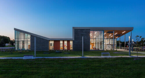 Hennepin County Library - Brooklyn Park exterior 6