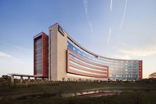 Virtua Voorhees, Virtua Health Hospital exterior 1