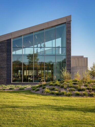 Hennepin County Library - Brooklyn Park exterior 1