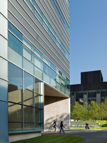 Harvard University - LISE Building exterior 4