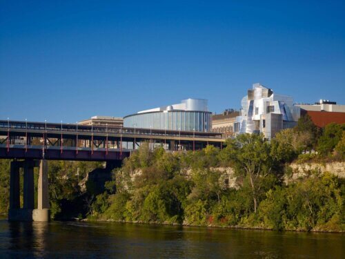 University of Minnesota, Bruininks Hall