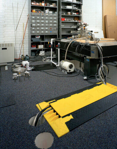 Cornell University - Davis Nanotechnology Lab interior 5