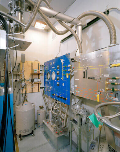 Cornell University - Davis Nanotechnology Lab interior 8