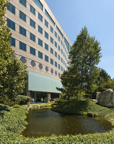 Hult International Business School - Hult Boston exterior