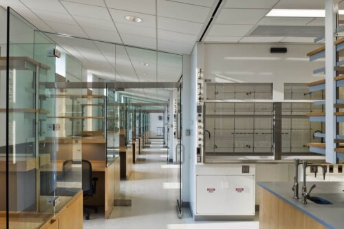 Searle Chemistry Laboratory interior laboratory