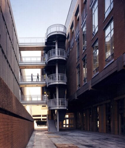 Tulane University - Israel Environmental Sciences Building exterior 4