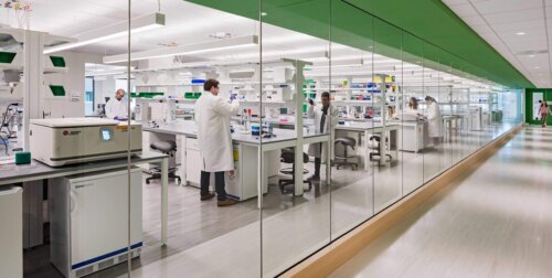 Simcere Pharmaceuticals - Cell and Gene Therapy Innovation Center interior laboratory