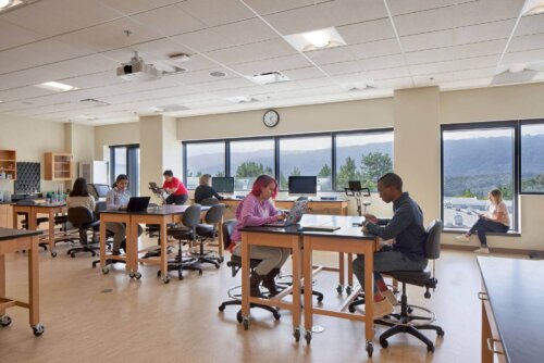 Cañada College interior 4