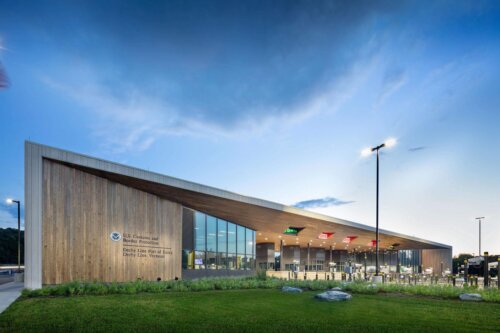 Derby Line Land Port of Entry exterior 3