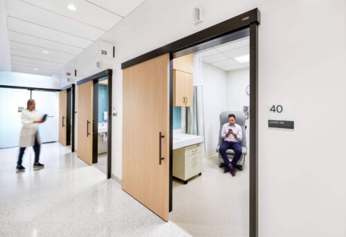 Samuel Oschin Cancer Center at Cedars-Sinai interior 3