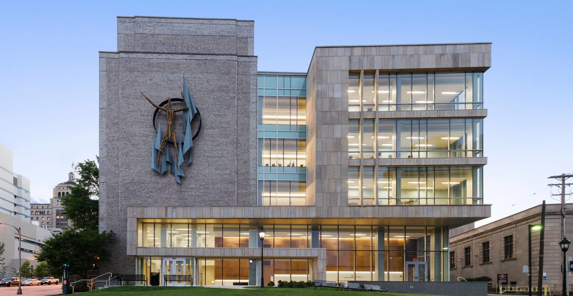 University of Pittsburgh - Graduate School of Public Health - HGA