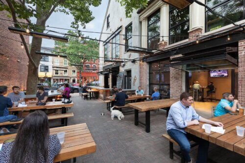 Augie’s Mussel House and Patio exterior 3