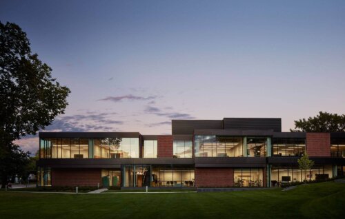 Summit School Upper School Addition and Renovation exterior 2