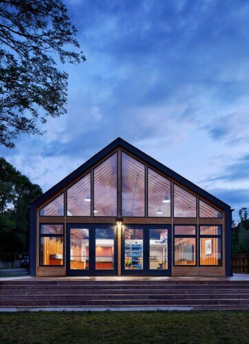 Wayzata Community Sailing Center exterior 4