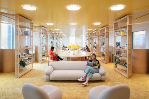 Dropbox interior (1)