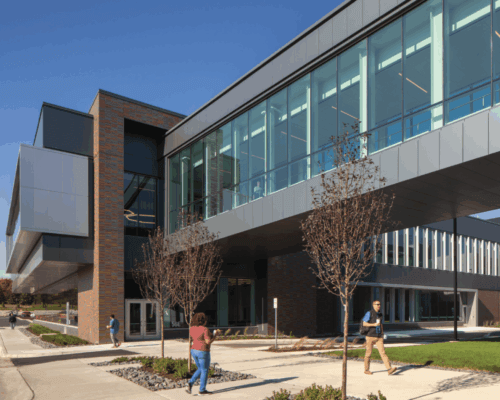 Boston Scientific Weaver Lake Building Exterior