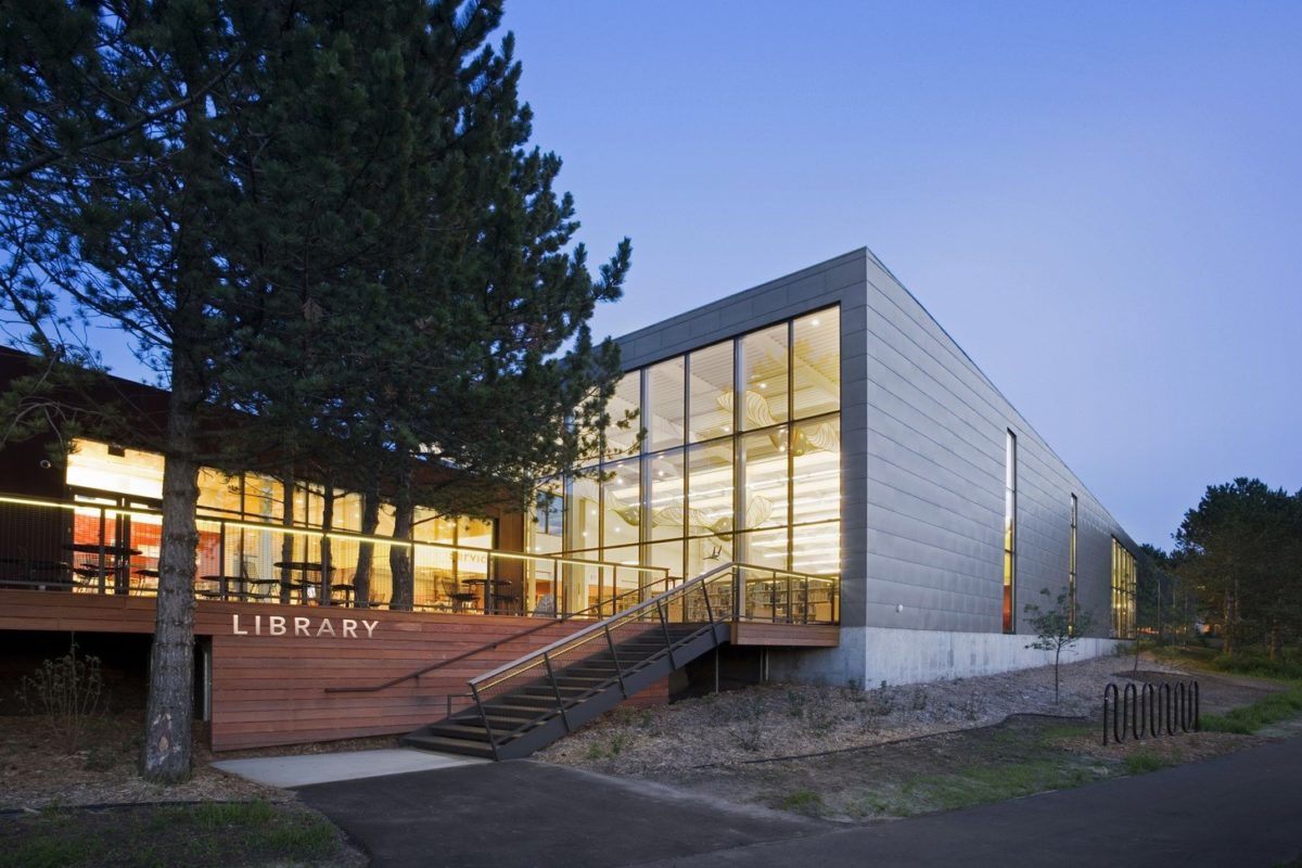 Ramsey County Library, Maplewood