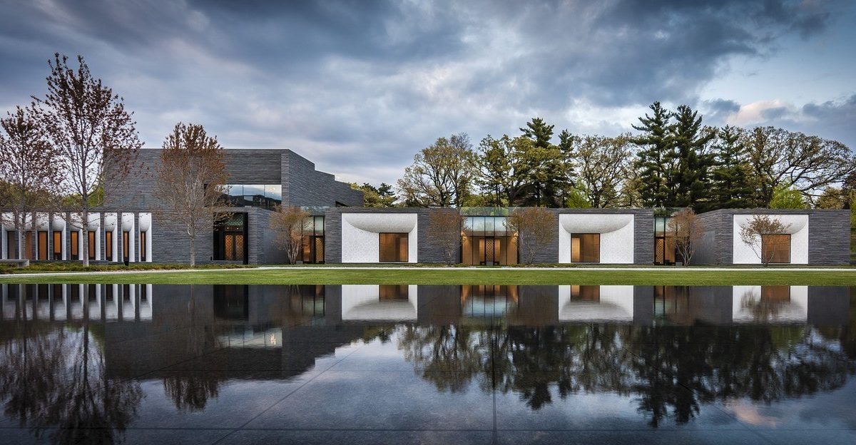 Lakewood Cemetery Garden Mausoleum