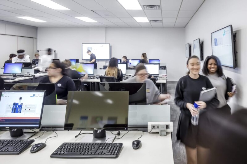 DeLaSalle High School - Center for Innovative Learning