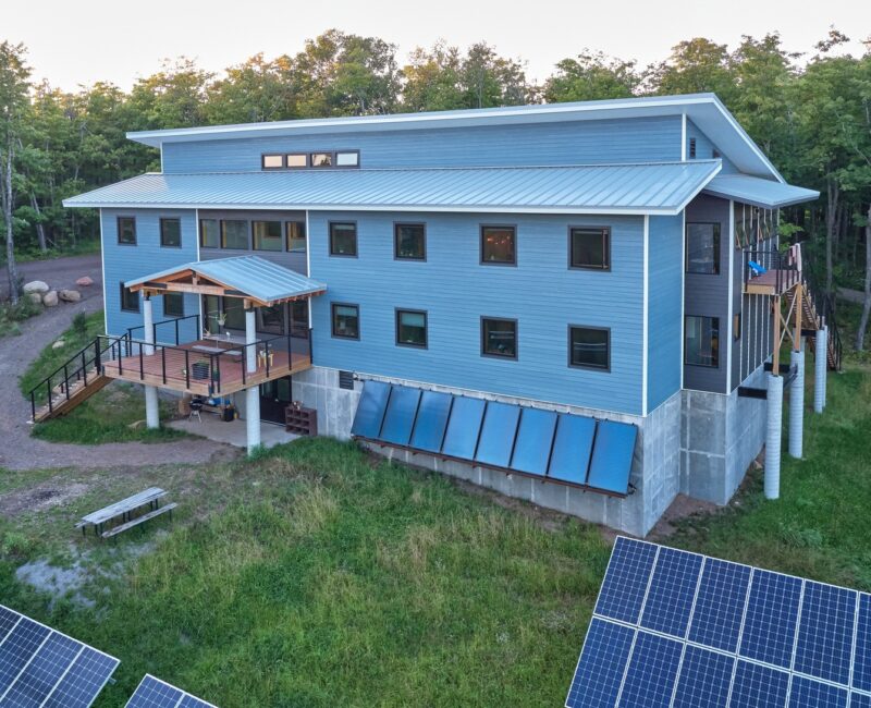 demo image for Wolf Ridge Environmental Learning Center – Margaret A. Cargill Lodge