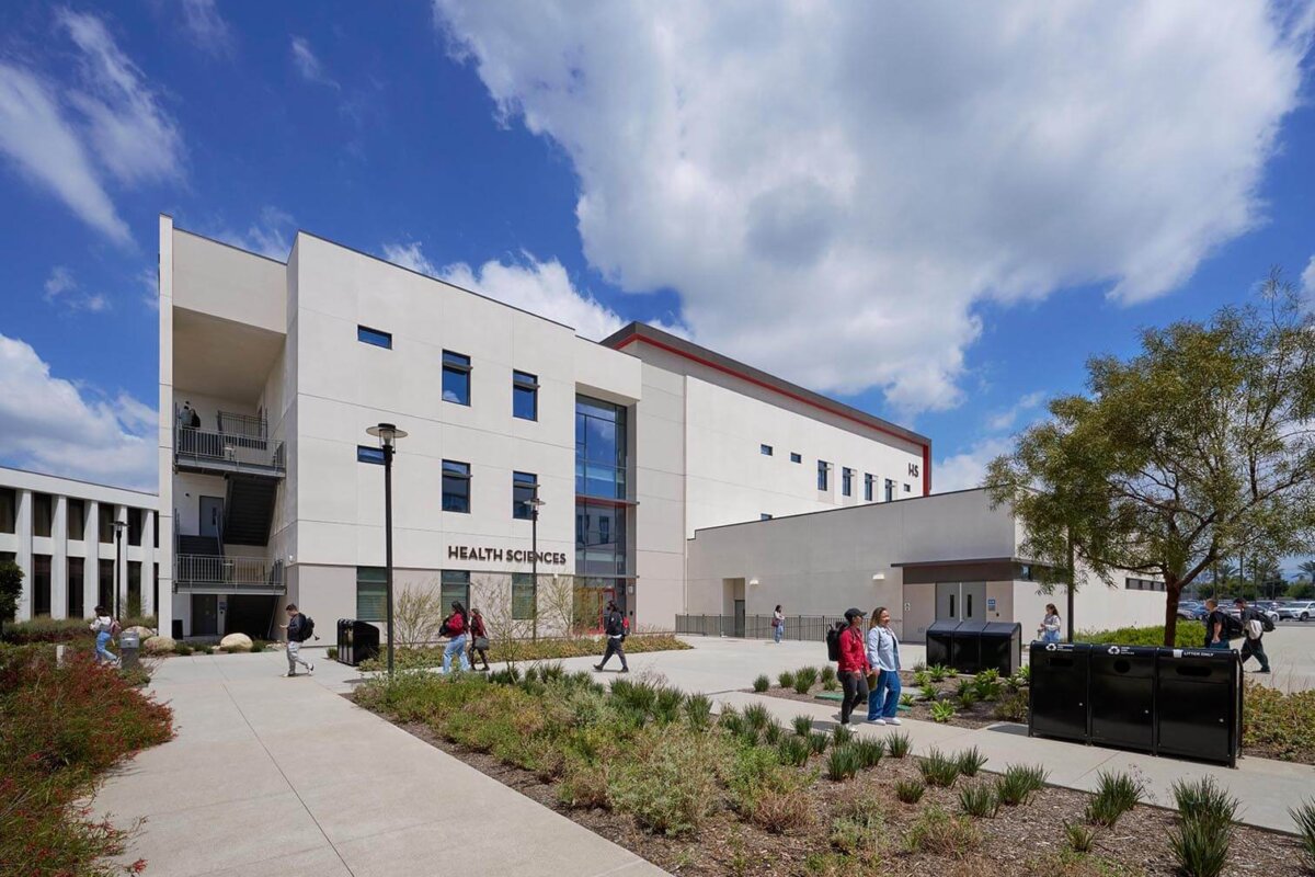 Santa Ana College – Health Sciences Building