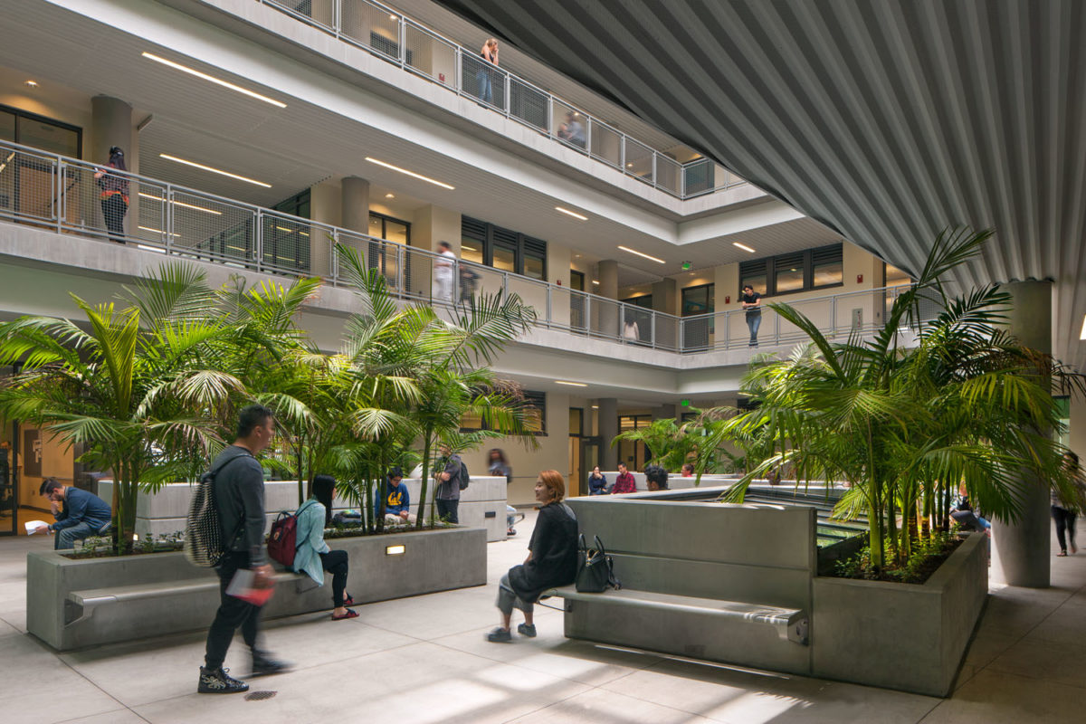 East Los Angeles College, Language Arts & Humanities