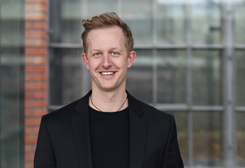 David Johansson headshot