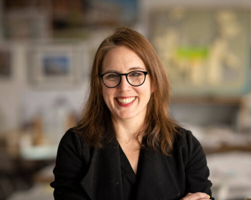 Michelle Miller headshot