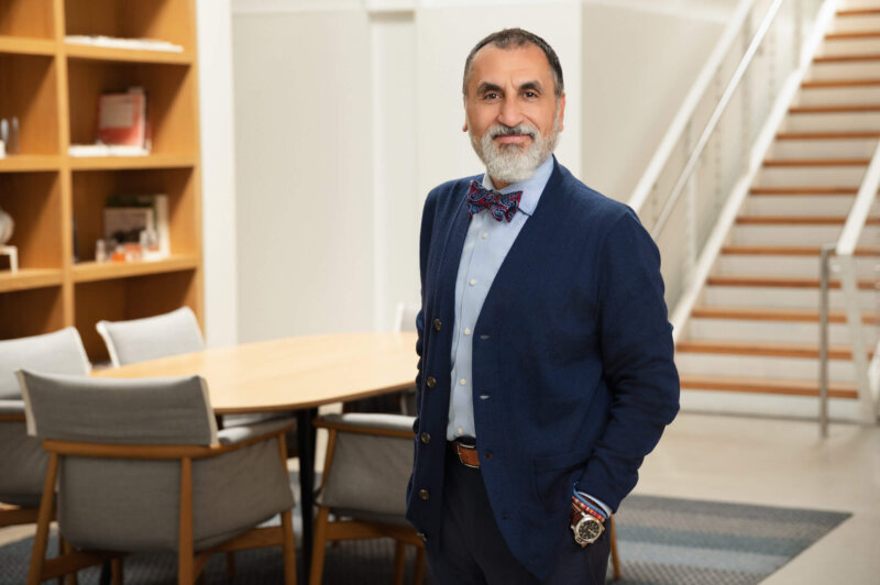 Shahram Salmasizadeh headshot