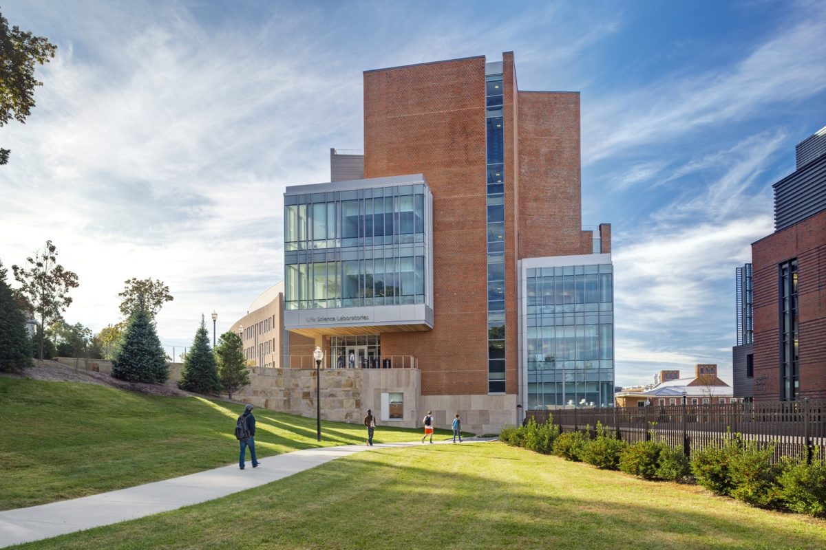 University of Massachusetts, Amherst – Life Science Laboratories