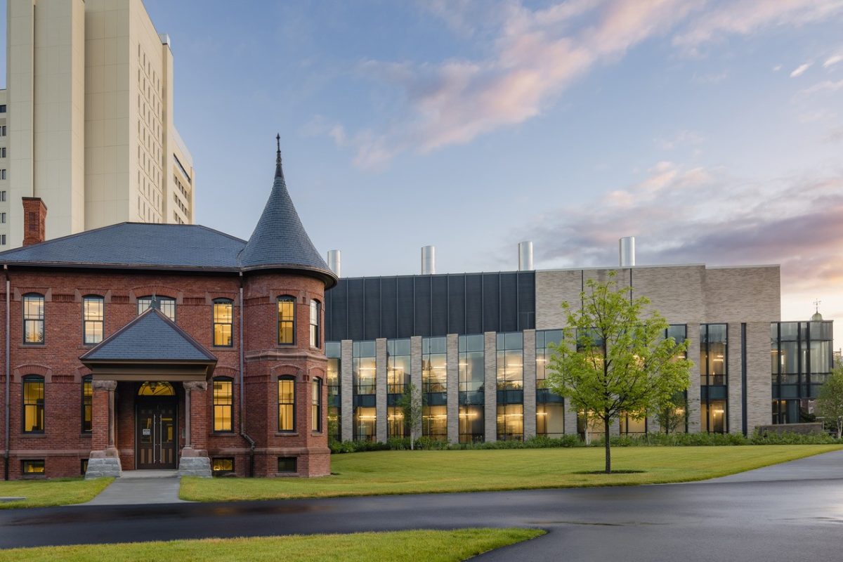 University of Massachusetts, Amherst – Physical Sciences Building